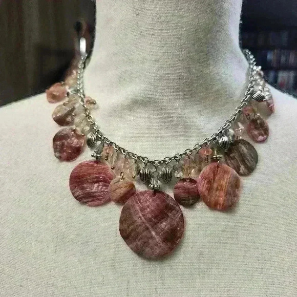 Lia Sophia Necklace with Earrings - Picture 1 of 4